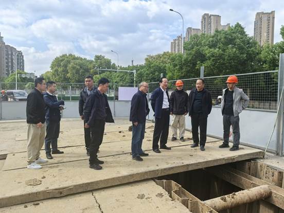 537cf25762875604d36095dfa09552e